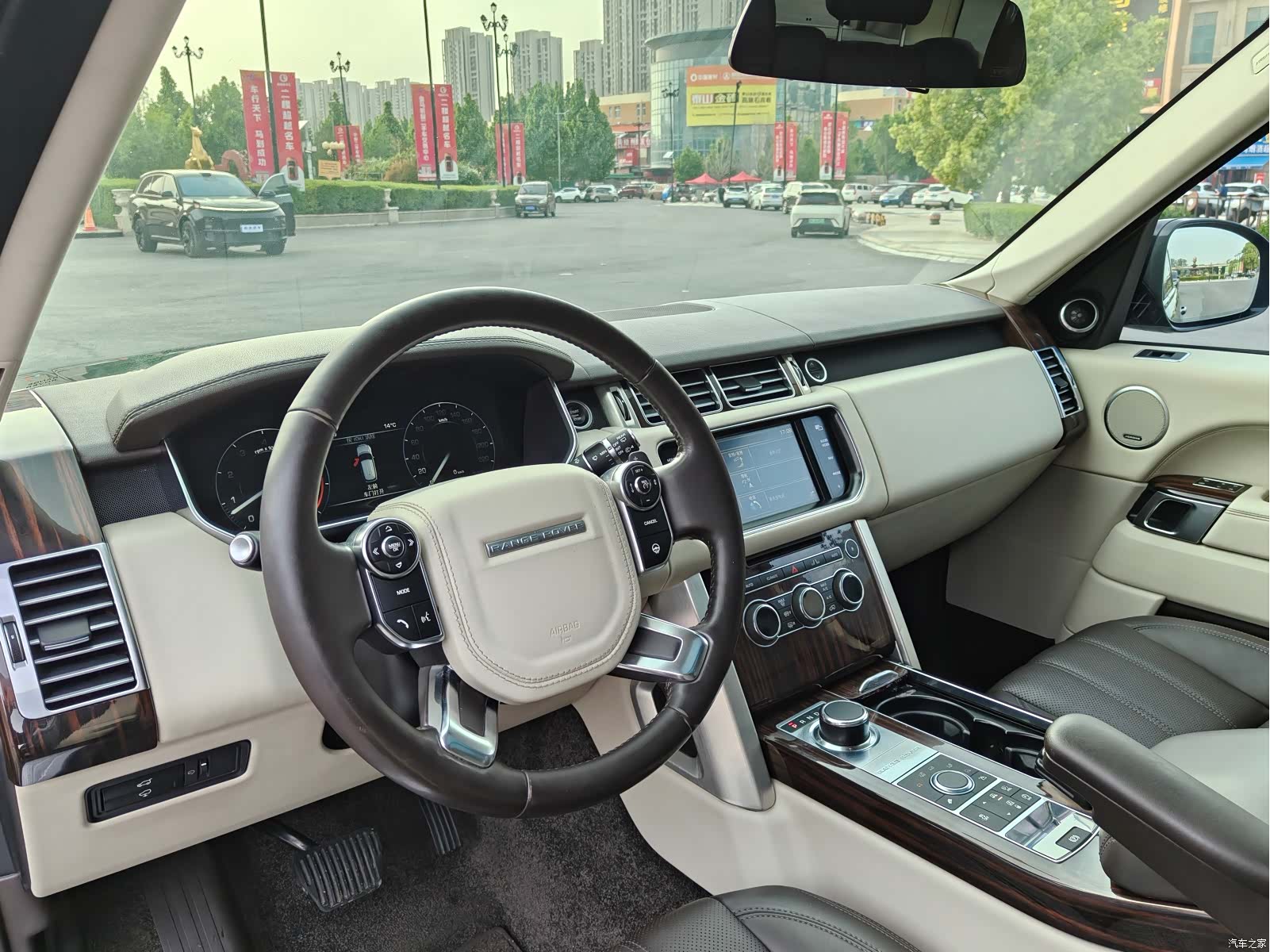 Land Rover Range Rover, 2014 10