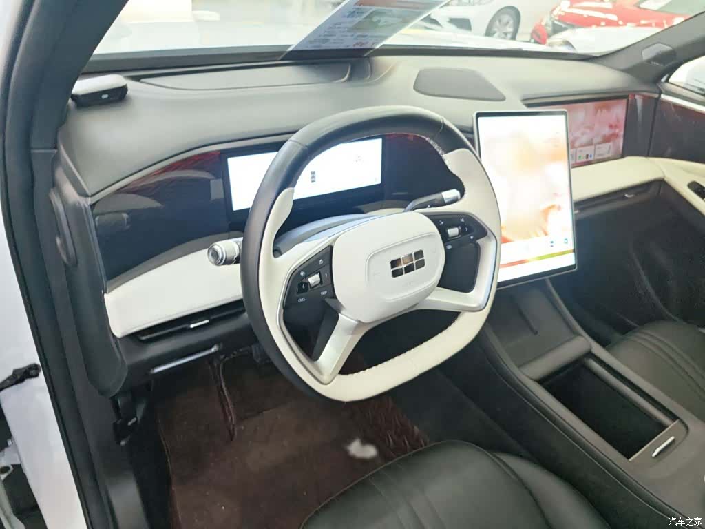Geely Galaxy L7, 2023 16