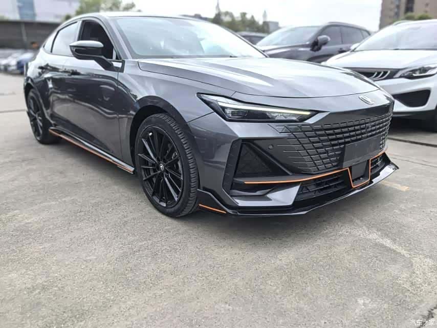 Changan UNI-V, 2023 3