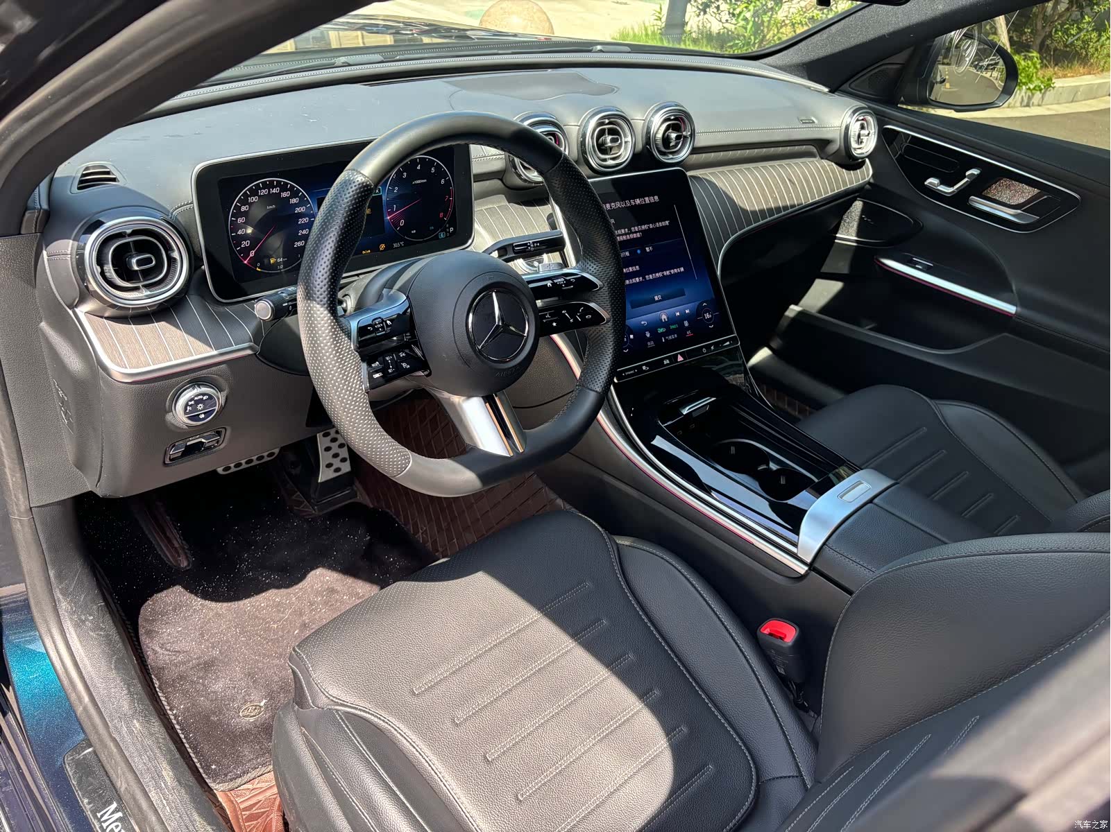 Mercedes-Benz C-Class, 2023 6