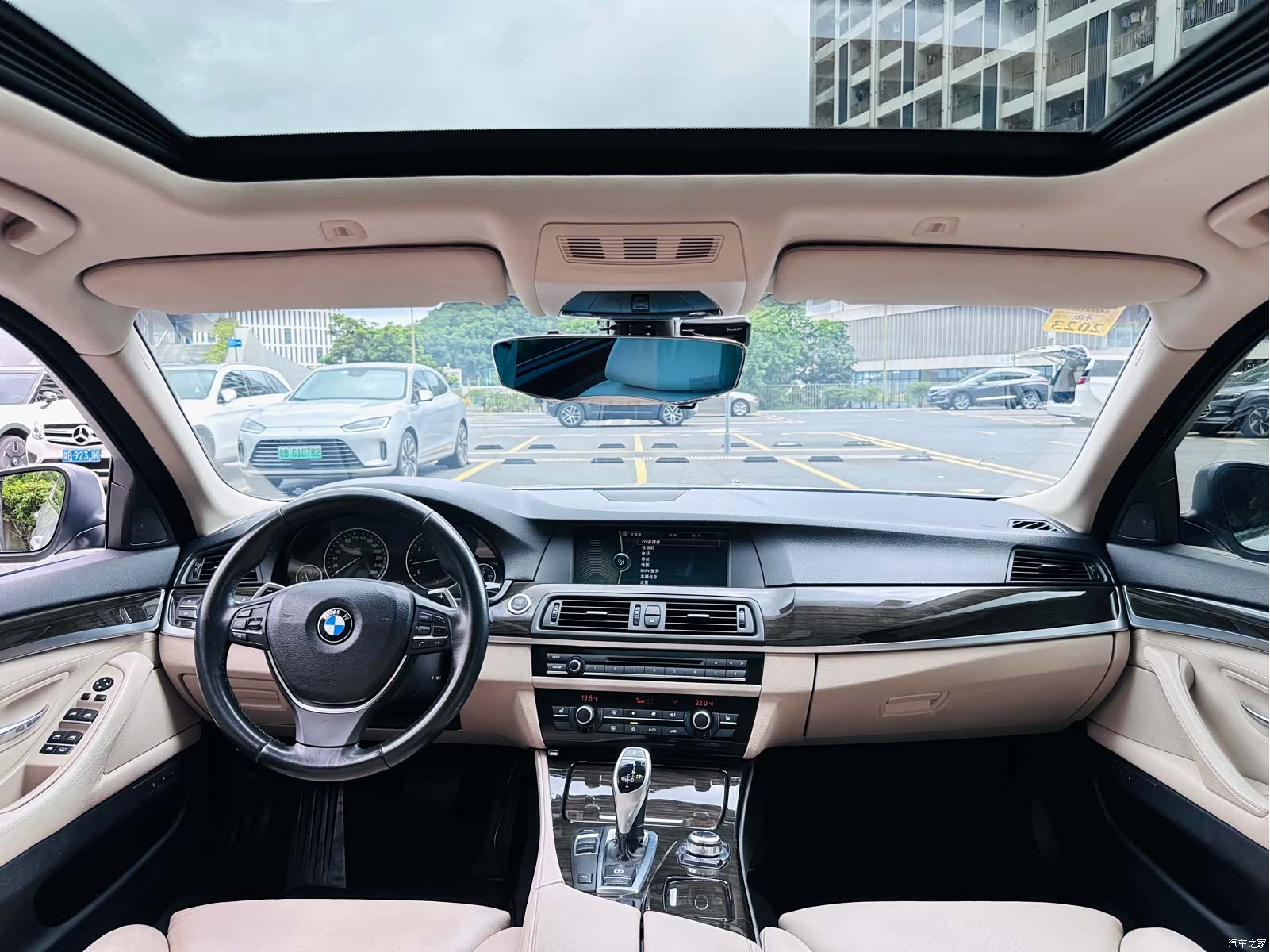 BMW 5 Series, 2010 14