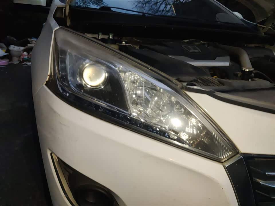 Luxgen Excellent 6 SUV