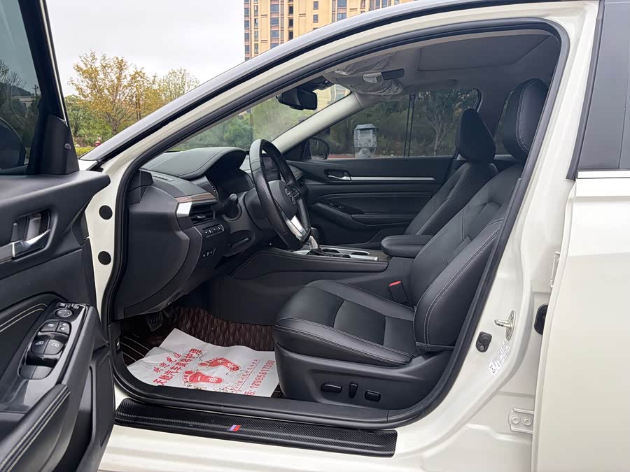 Nissan Altima 2022, фото 8