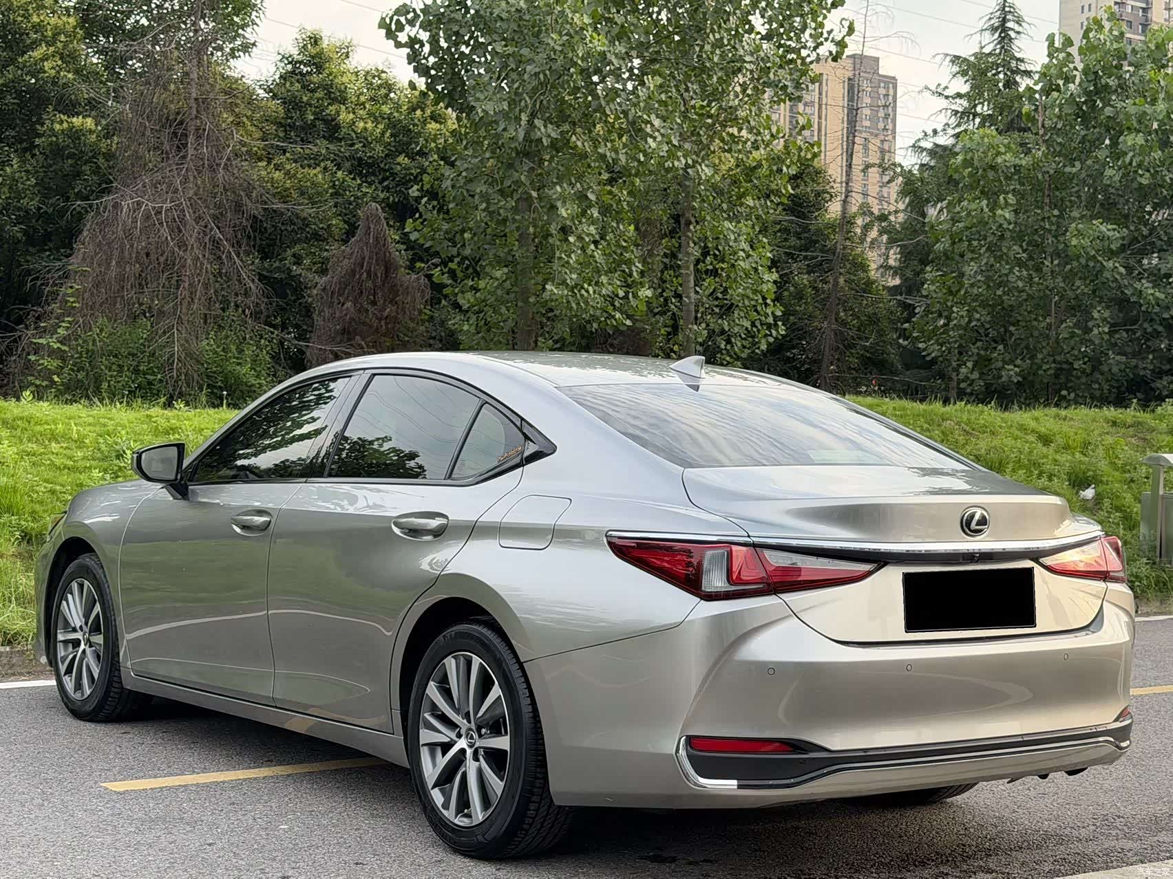 Lexus ES, 2020 18