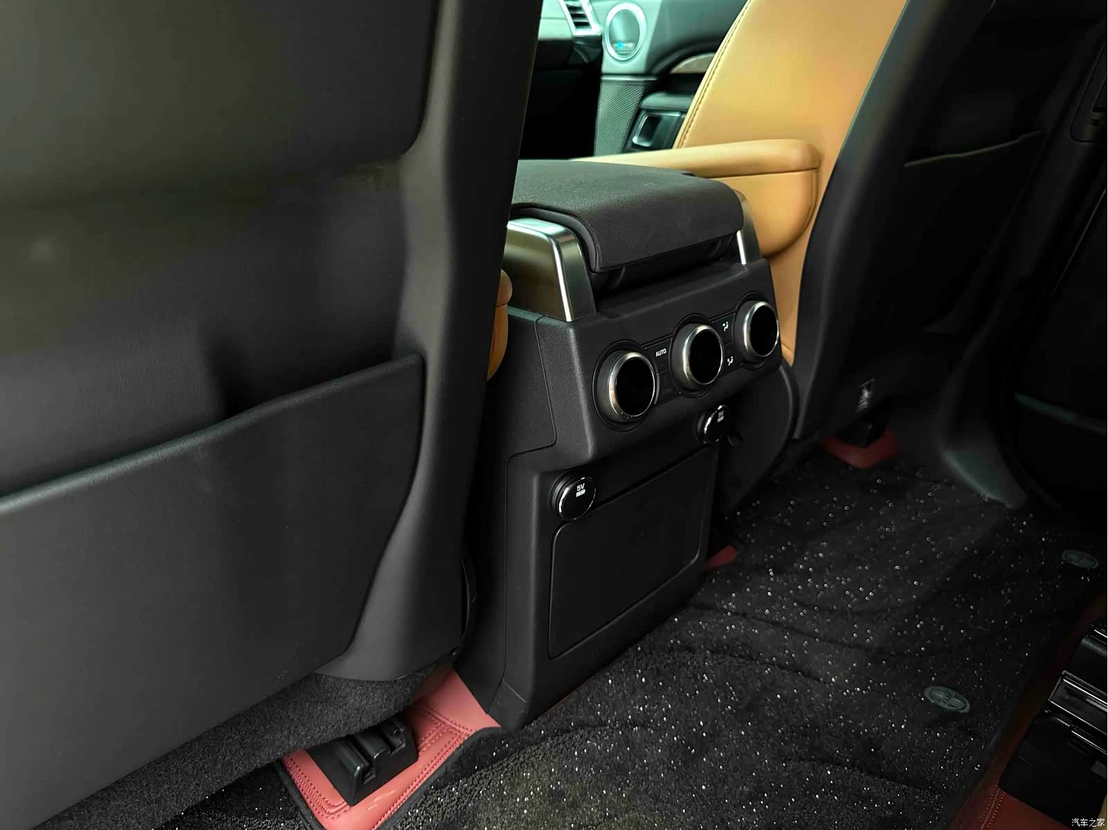 Land Rover Discovery, 2018 15