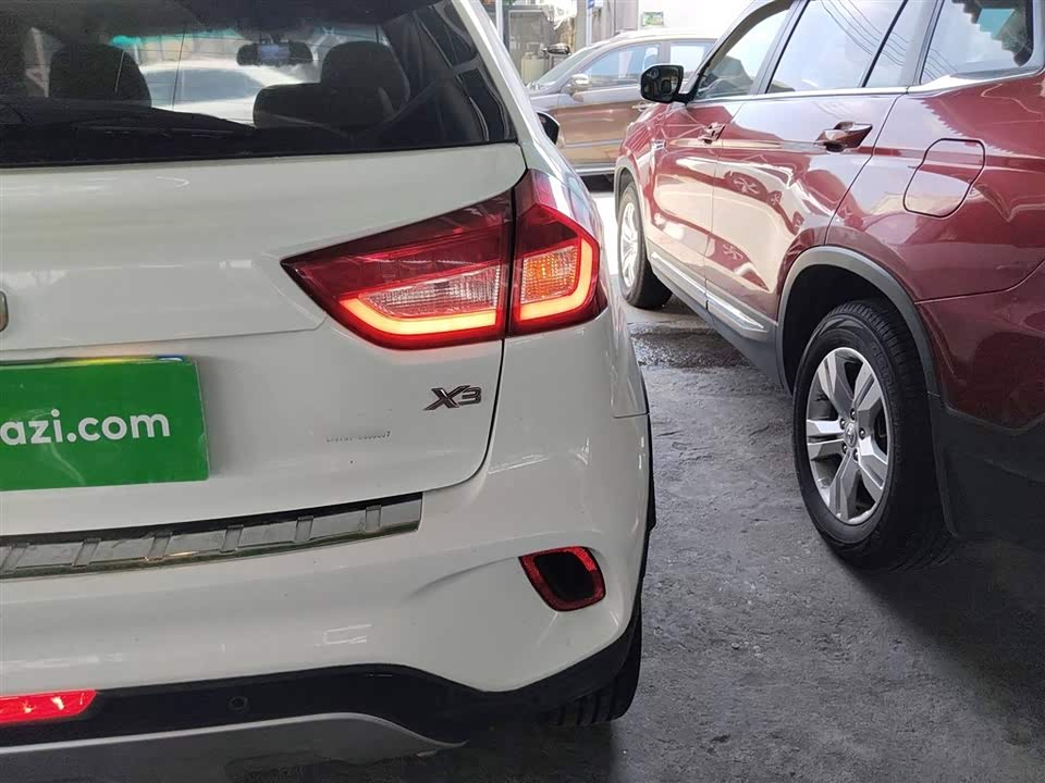 Geely Vision X3