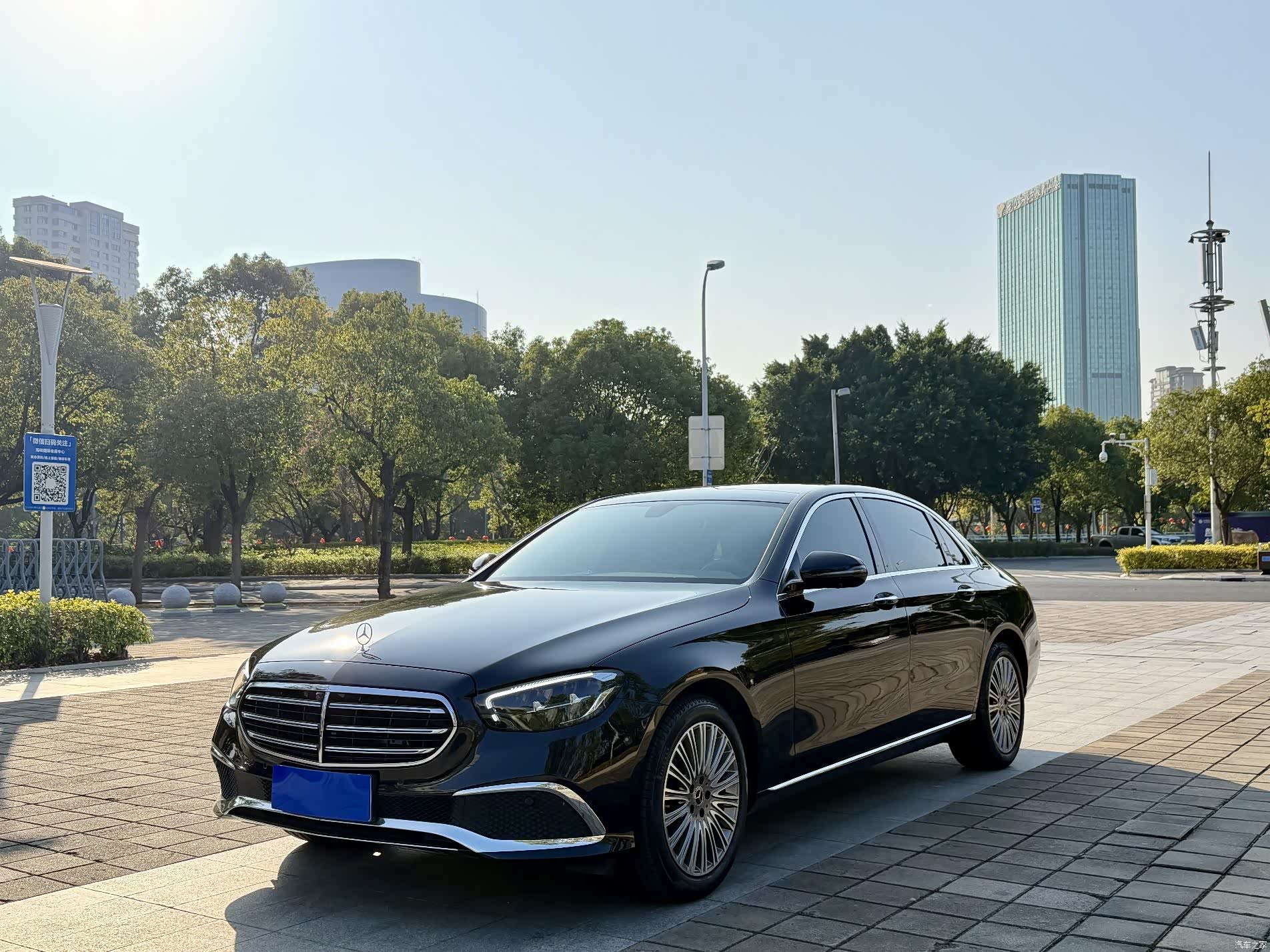 Mercedes-Benz E-Class, 2023 1