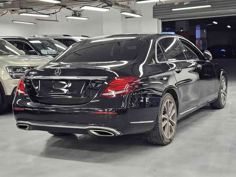 Mercedes-Benz E-Class 2019, фото 16
