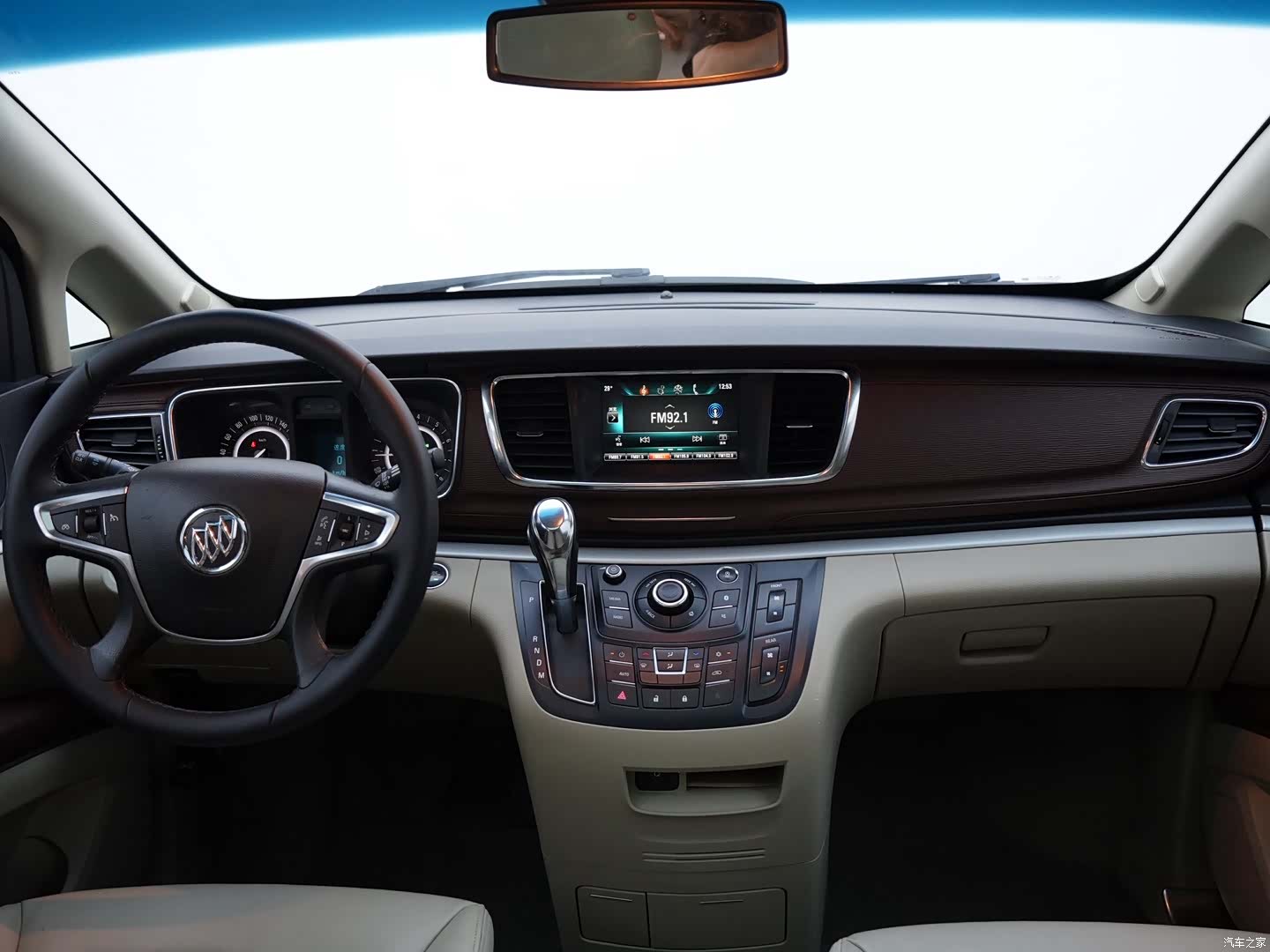 Buick GL8, 2020 15