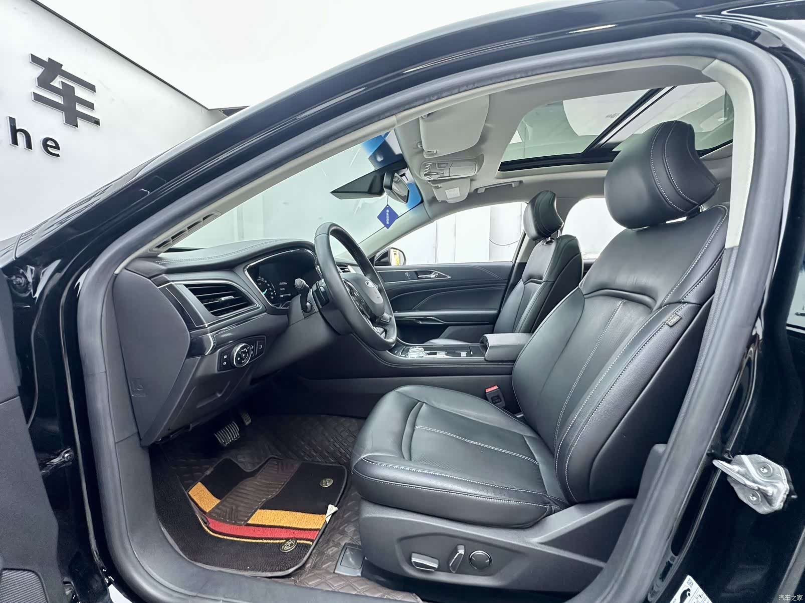 Ford Taurus, 2017 10