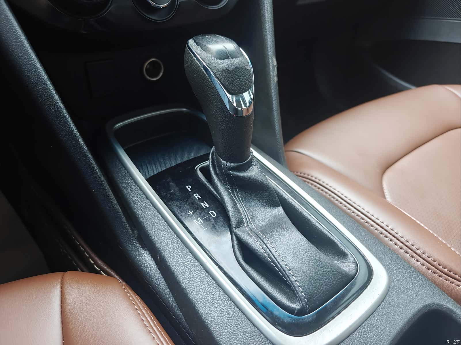 Chevrolet 320, 2018 10