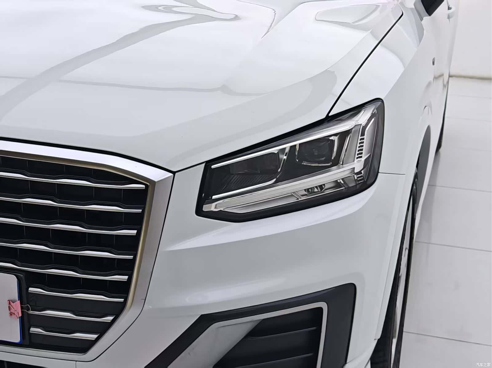 Audi Q2L, 2019 9