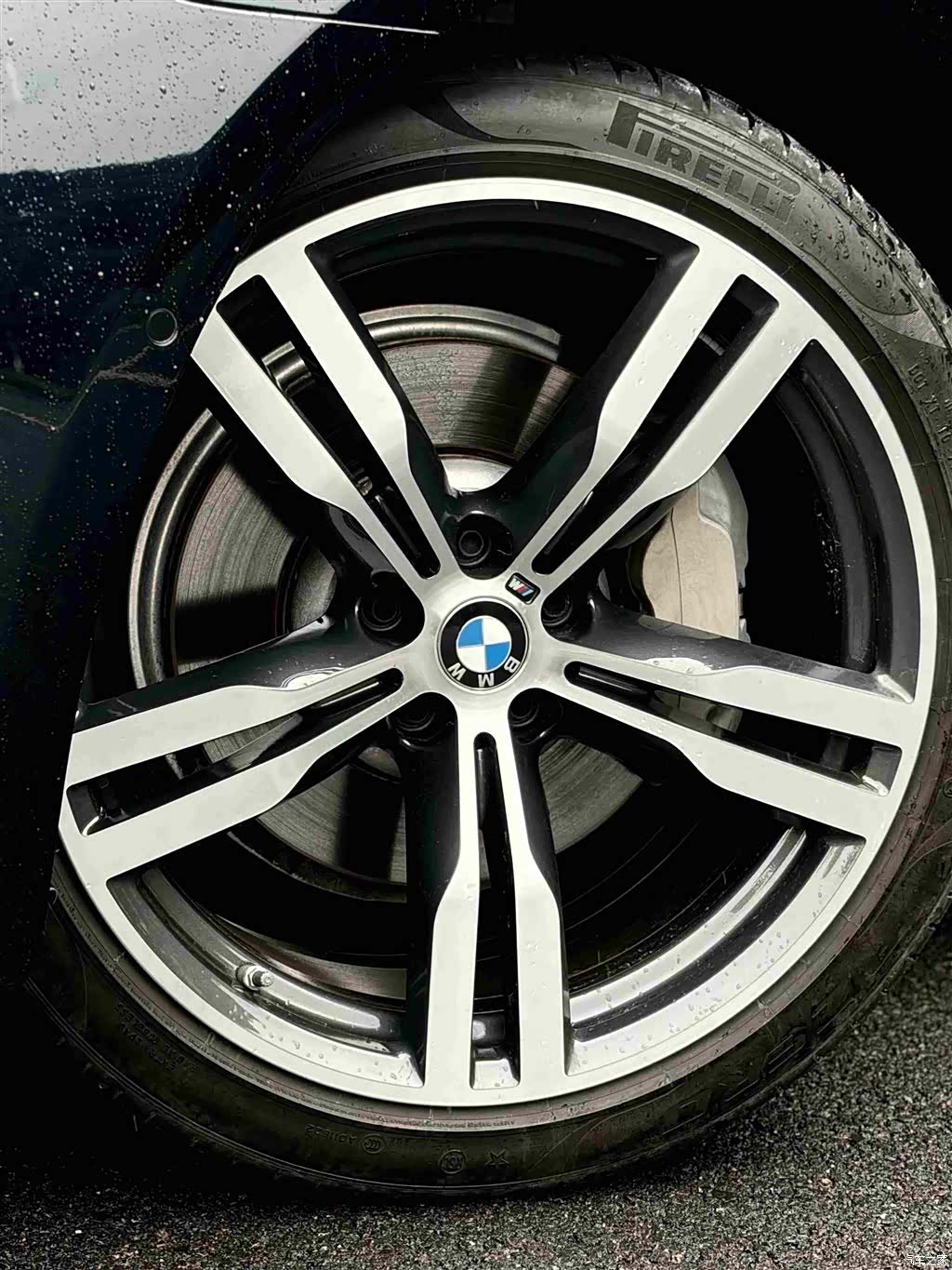 BMW 6 Series GT, 2024 9