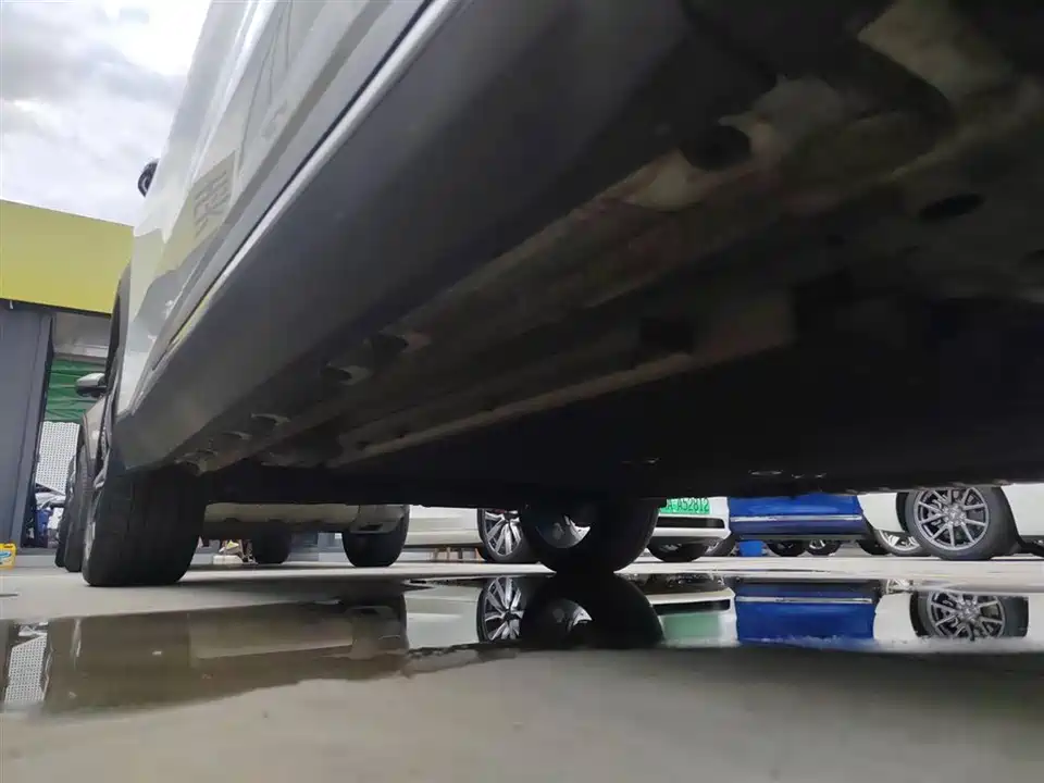 Geely Galaxy Galaxy L7