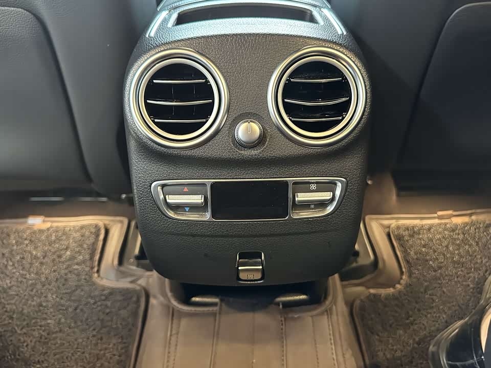 Mercedes-Benz GLC Mercedes-Benz GLC