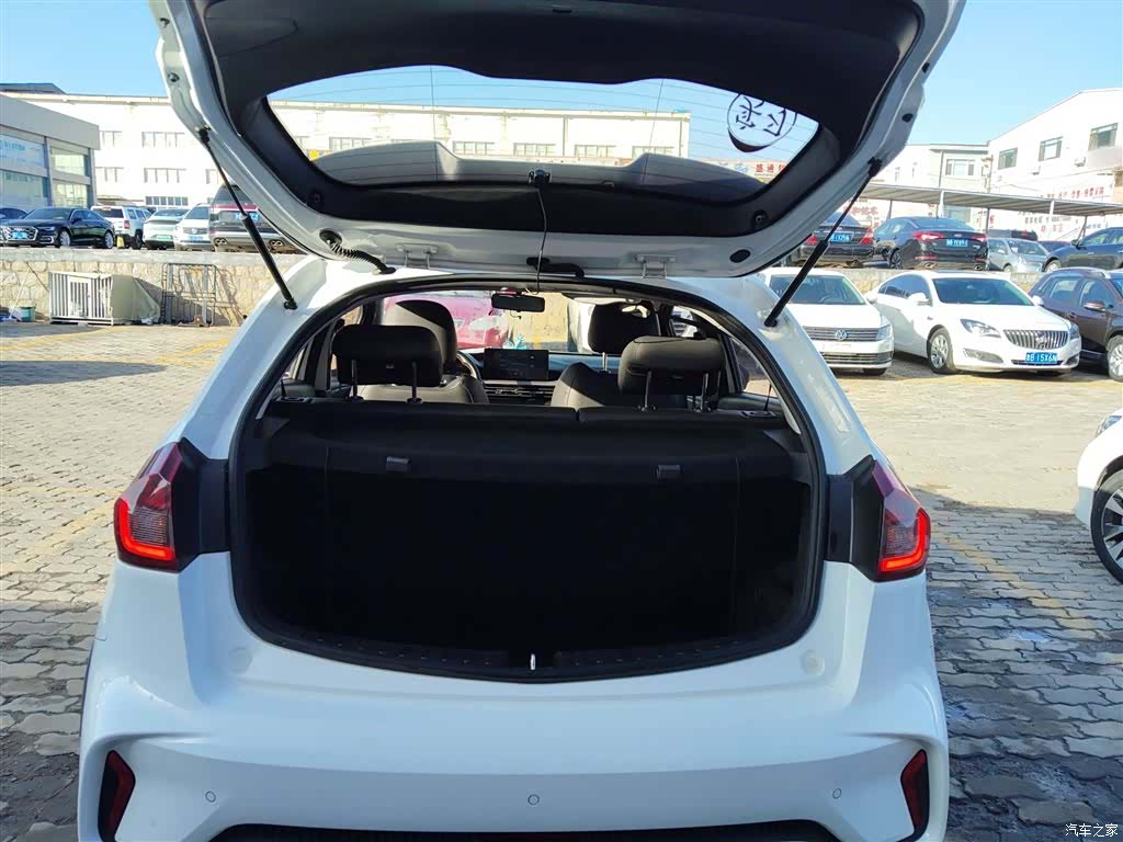 Geely X3, 2021 10