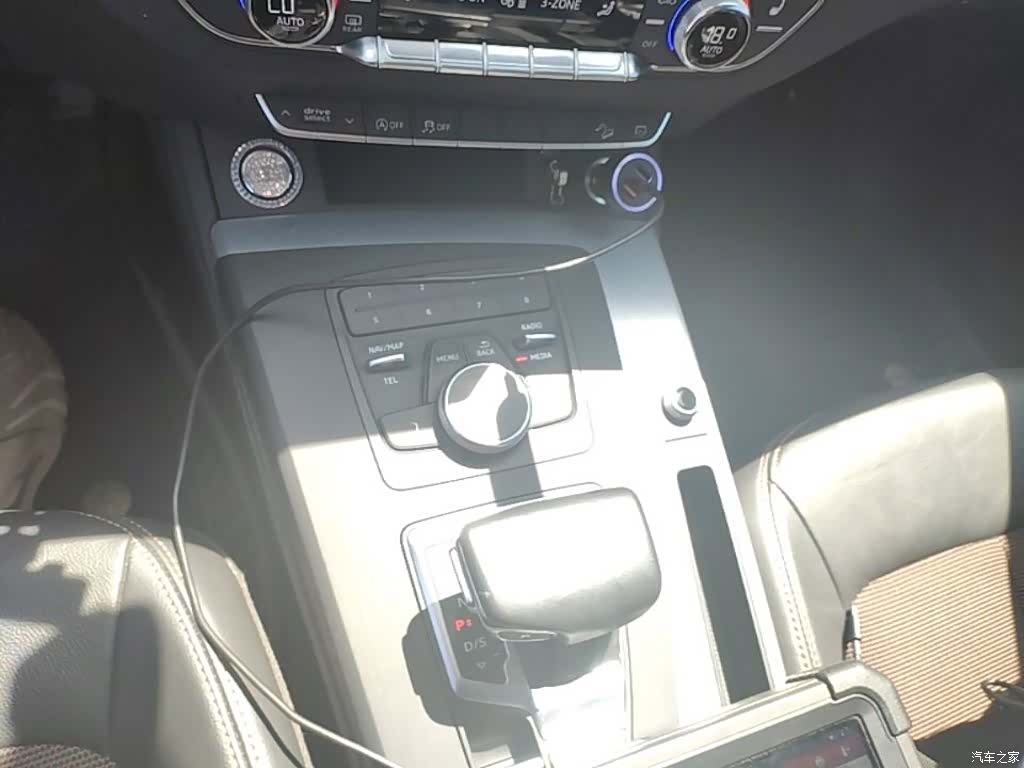 Audi Q5L, 2020 14