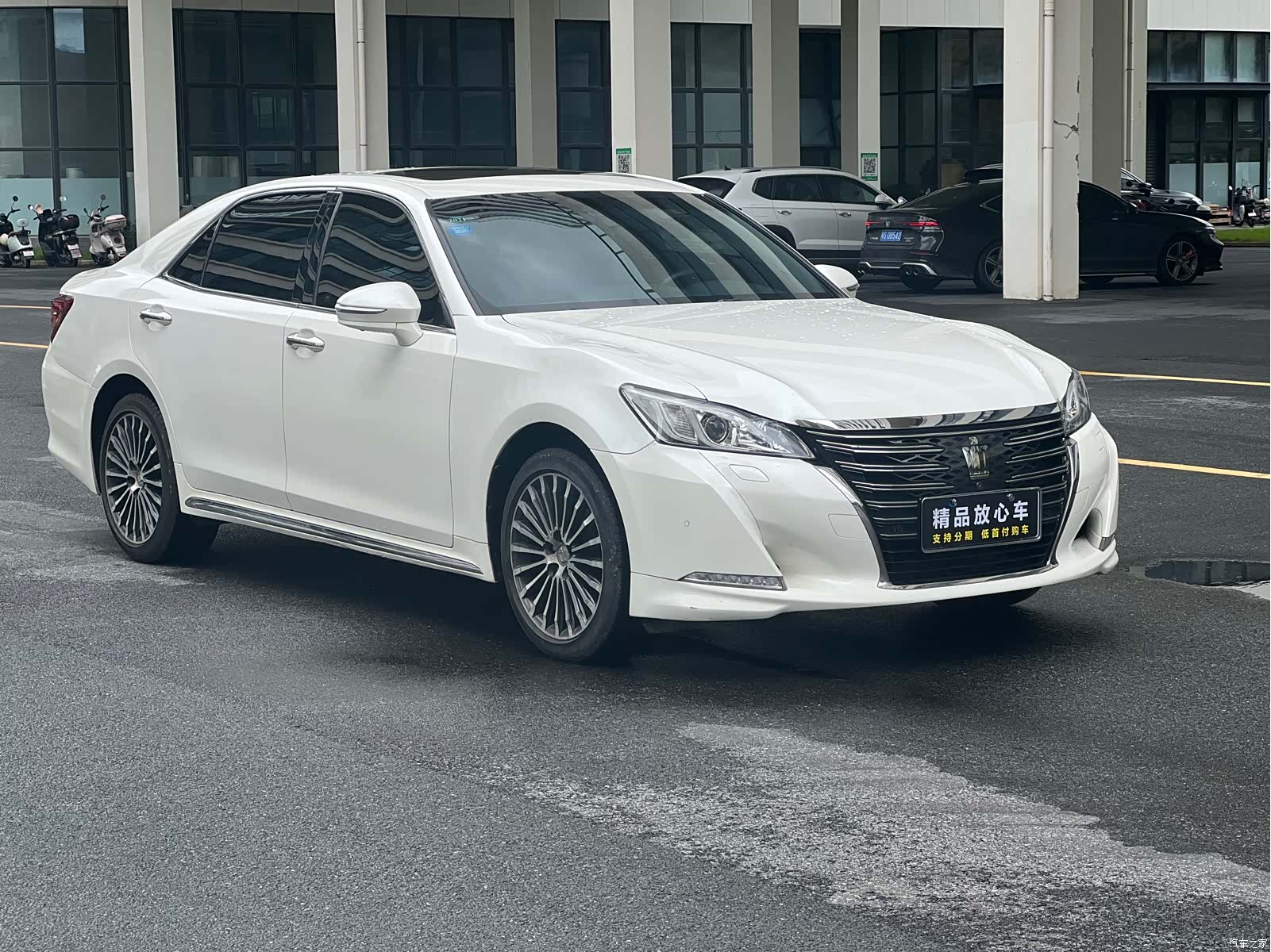 Toyota Crown, 2019 3