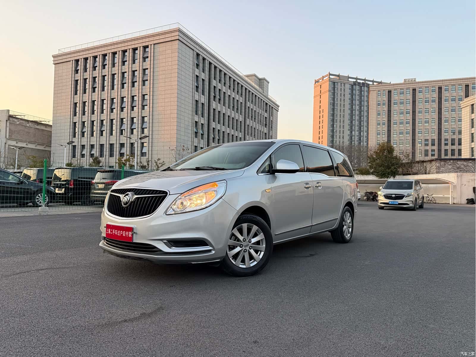 Buick GL8, 2019 26