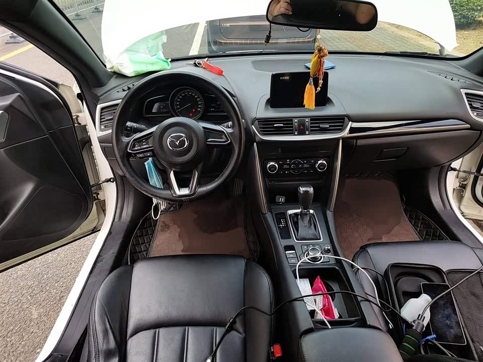 Mazda CX-4