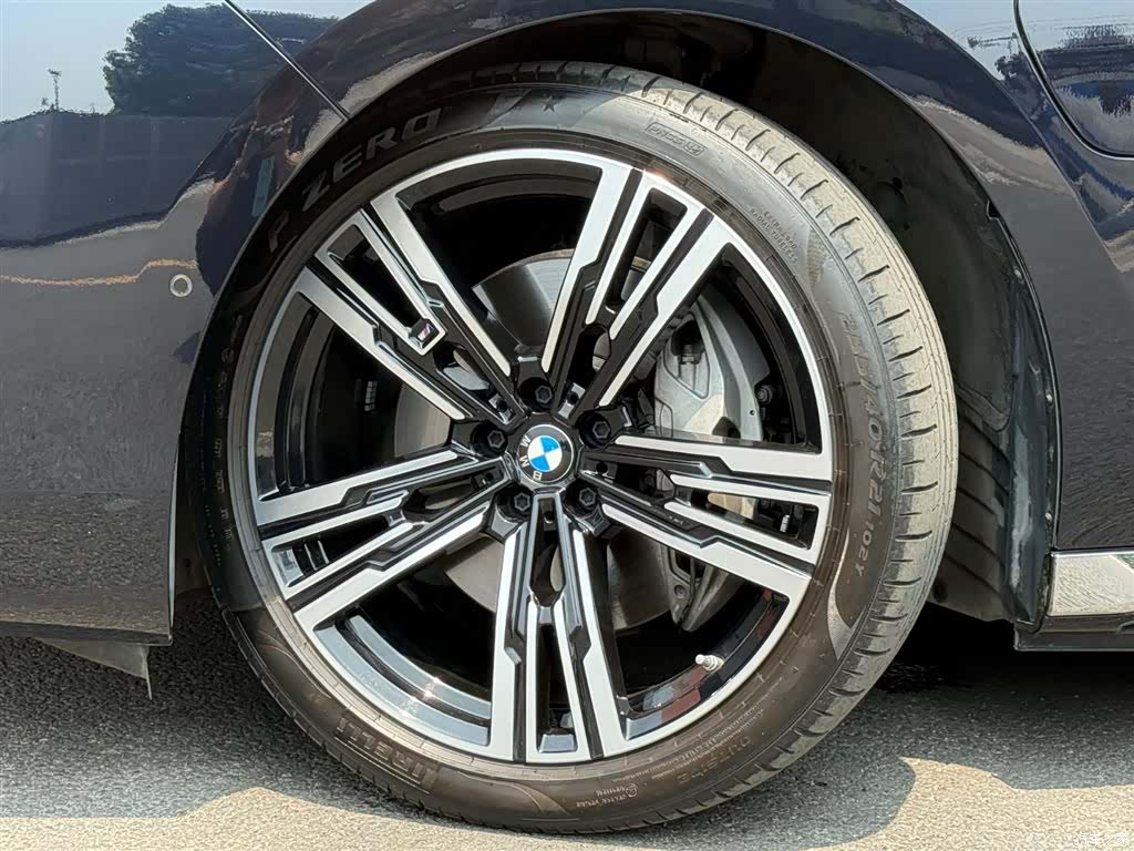 BMW i7, 2025 19