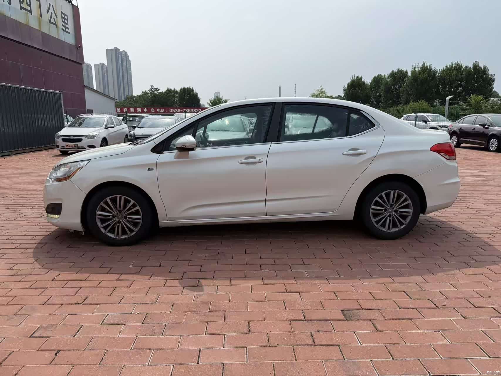 Citroen C4, 2014 3