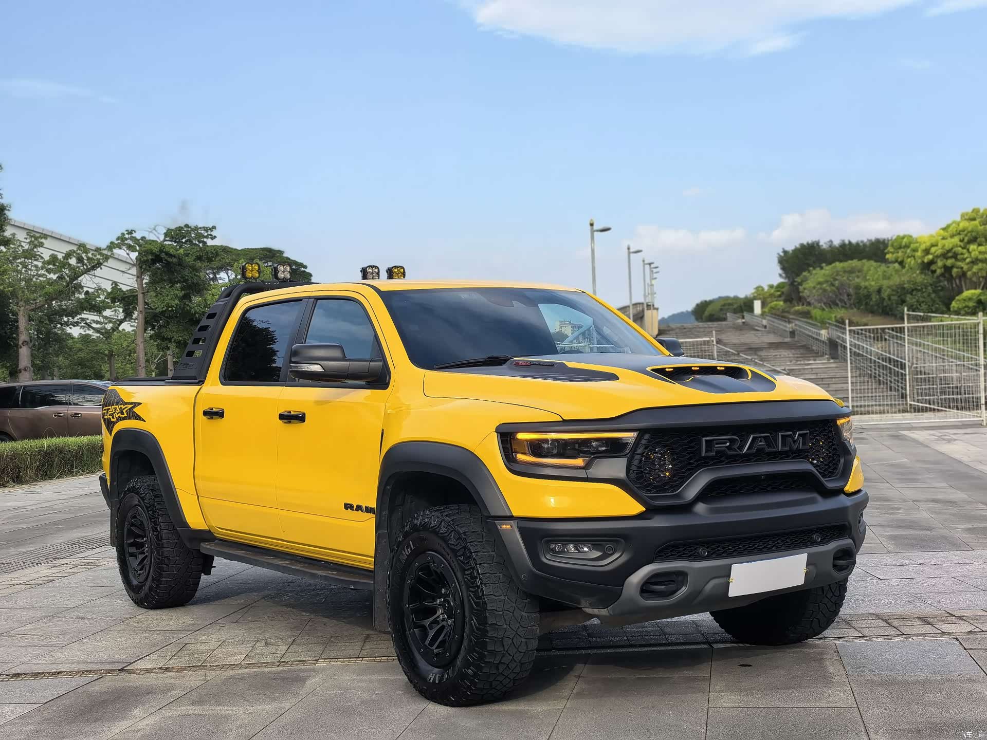 RAM Trucks, 2023 3