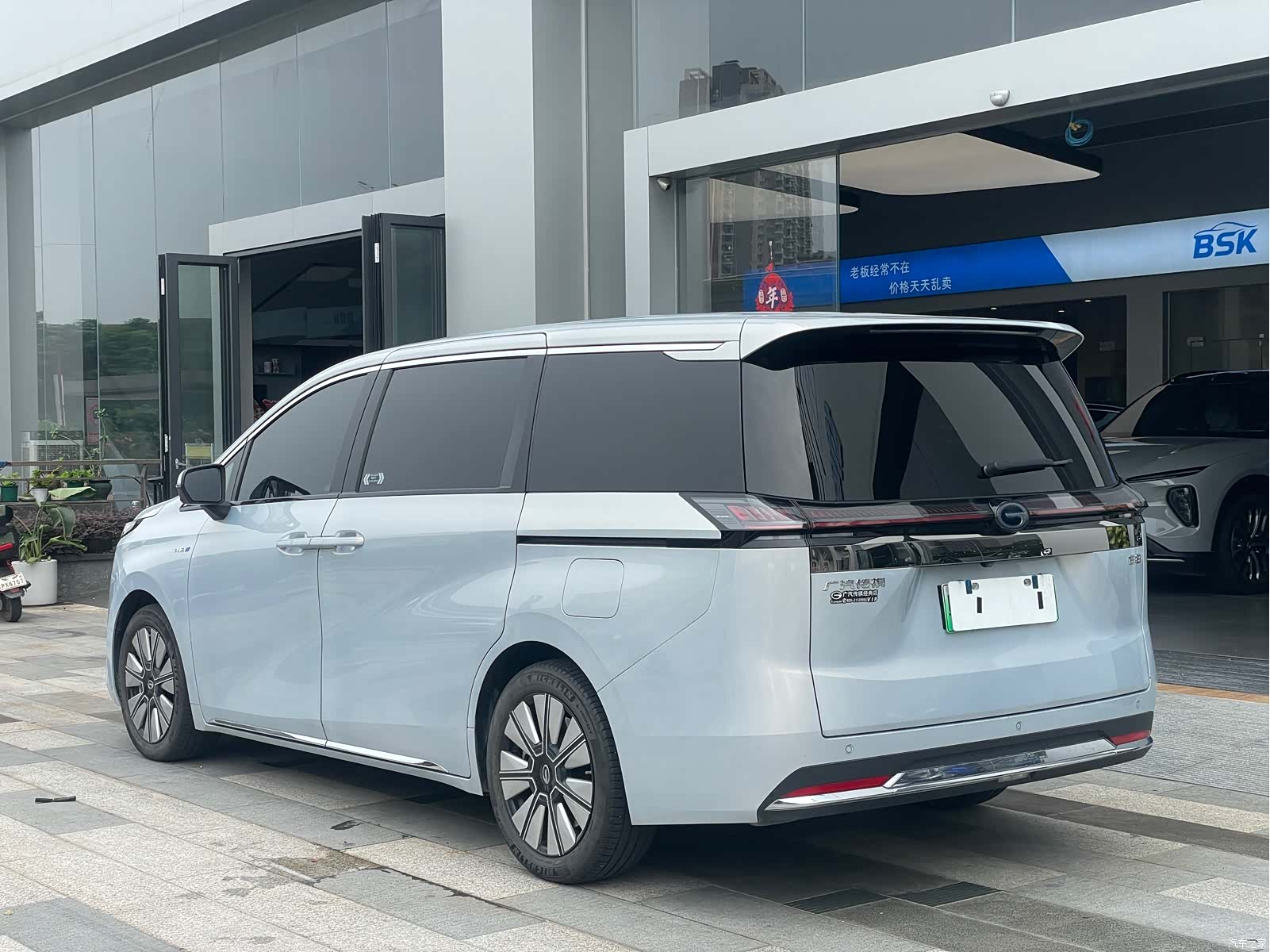 Trumpchi E8, 2024 18