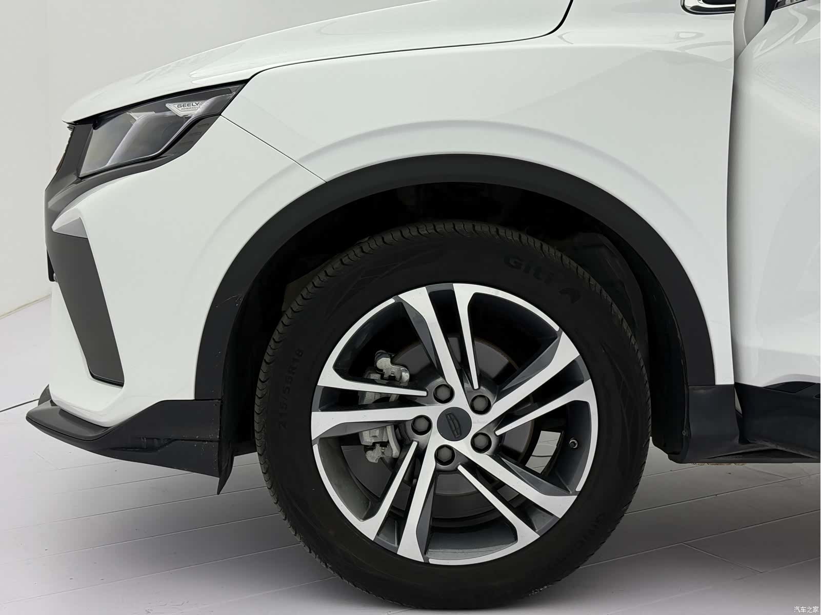 Geely Coolray, 2021 22