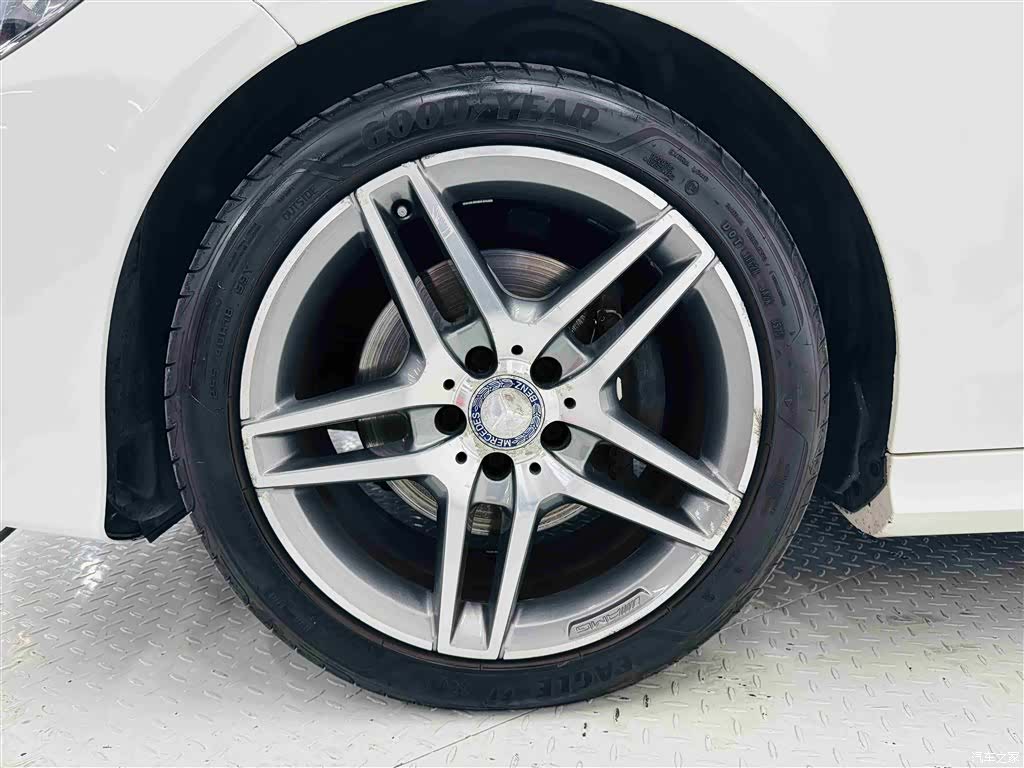 Mercedes-Benz E-Class, 2014 10