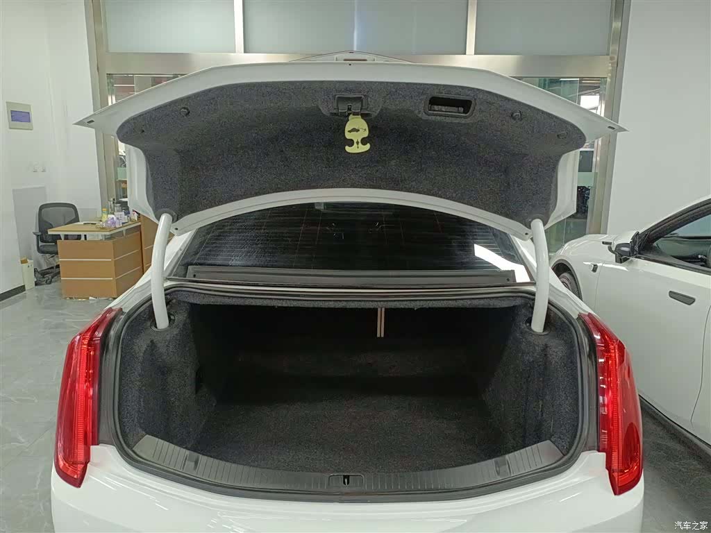 Cadillac XTS, 2016 19