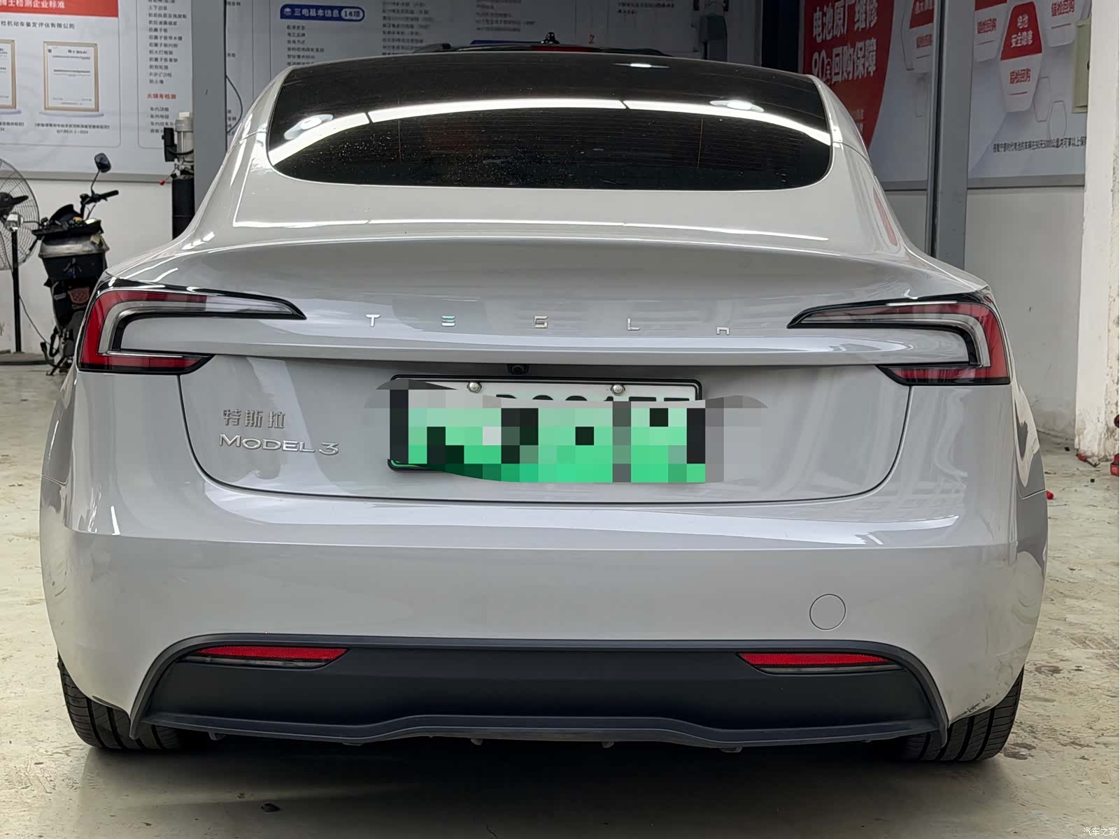 Tesla Model 3, 2024 14