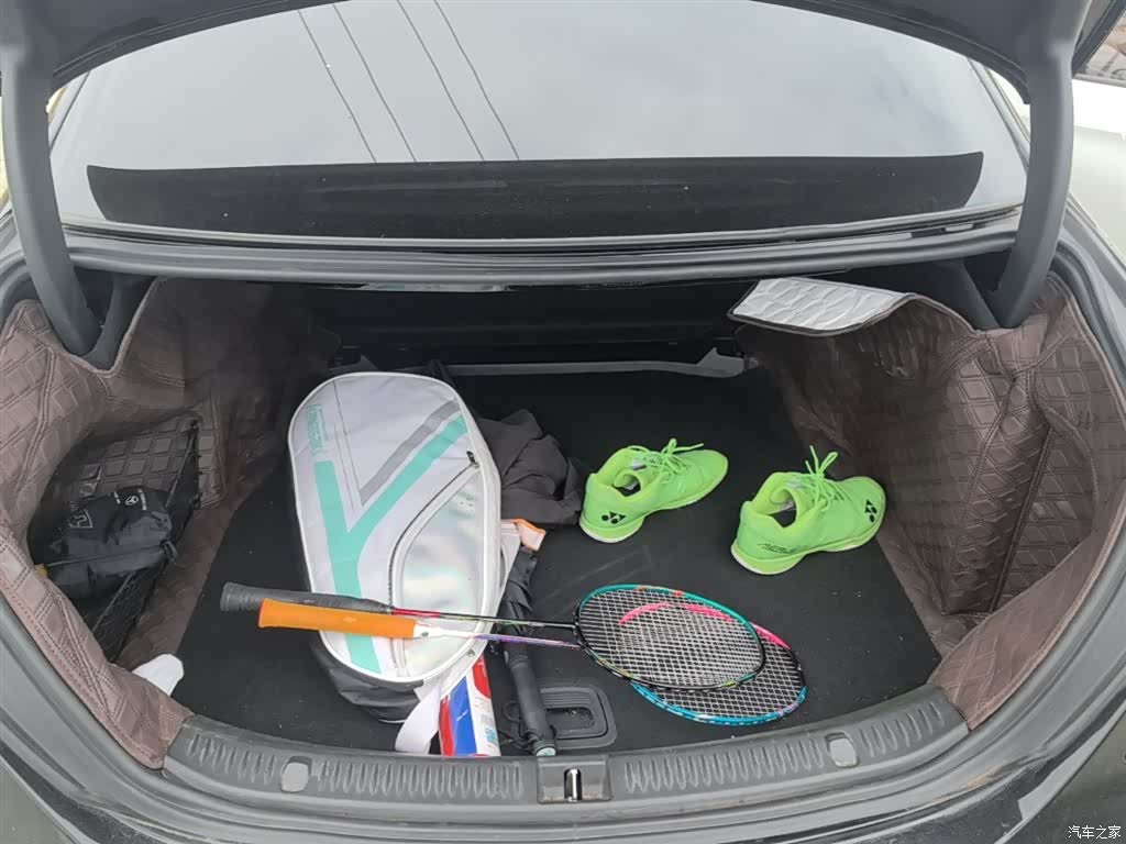 Mercedes-Benz E-Class, 2018 19