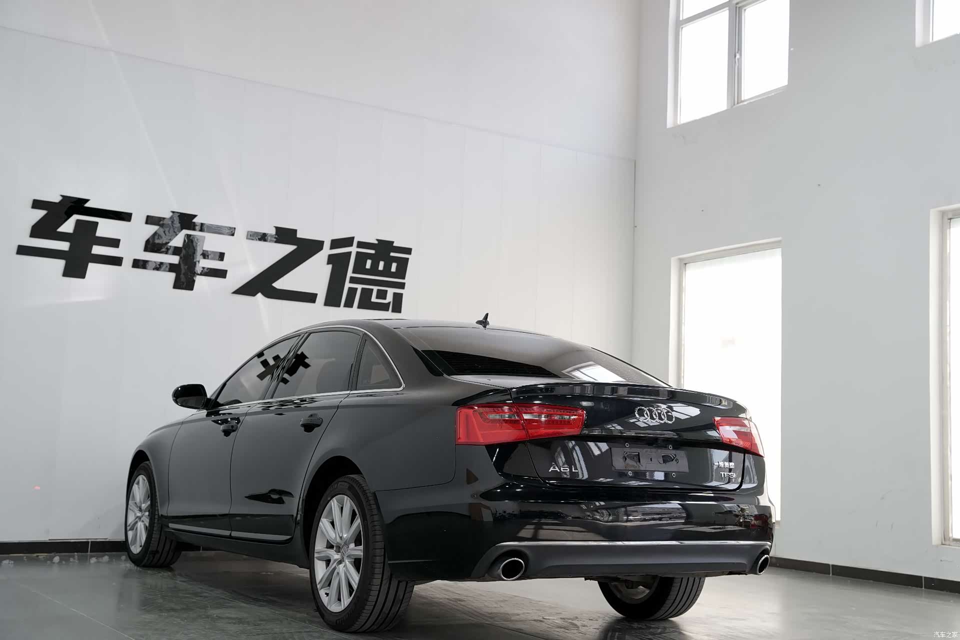 Audi A6L, 2014 22
