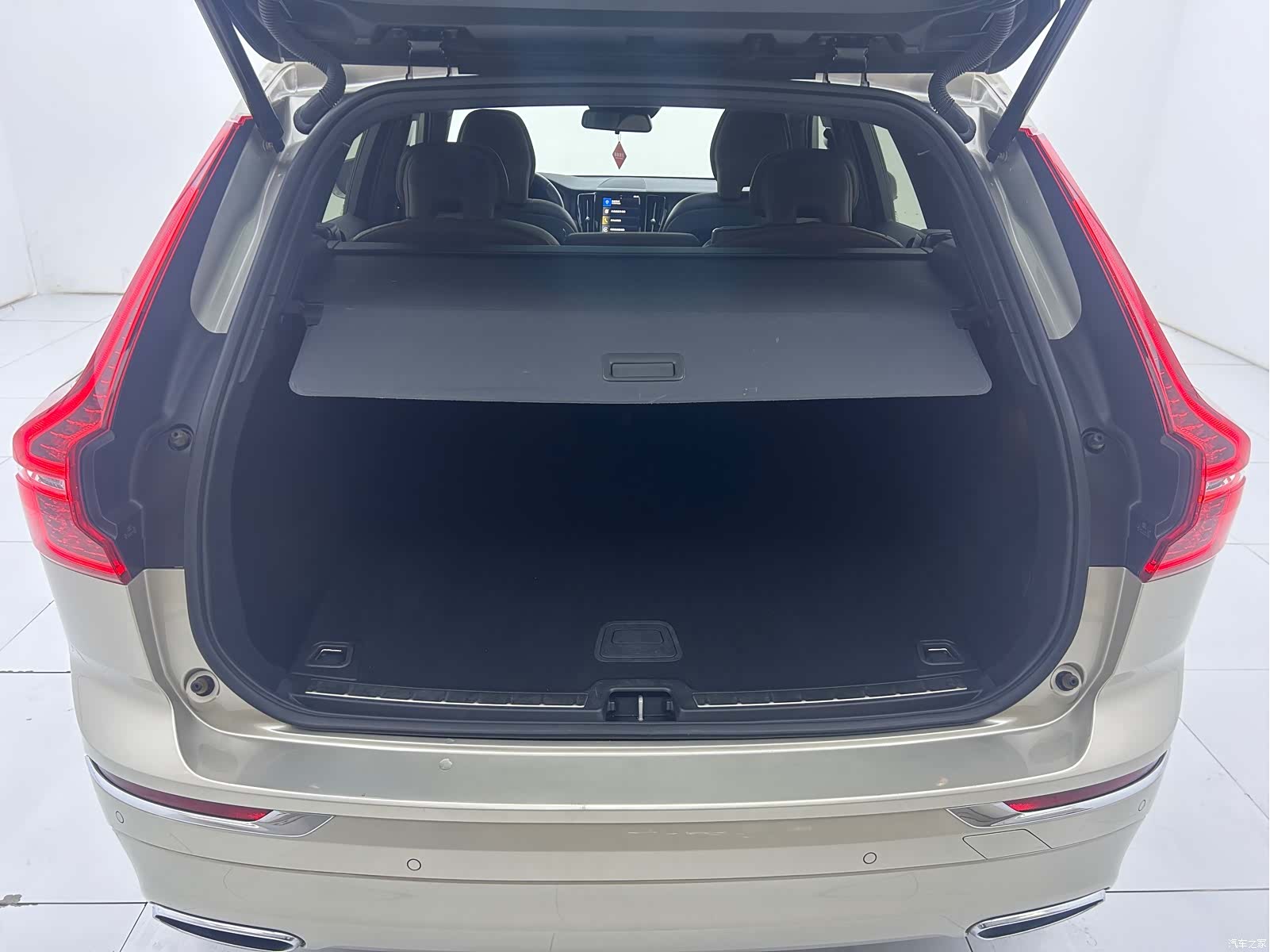 Volvo XC60, 2021 15