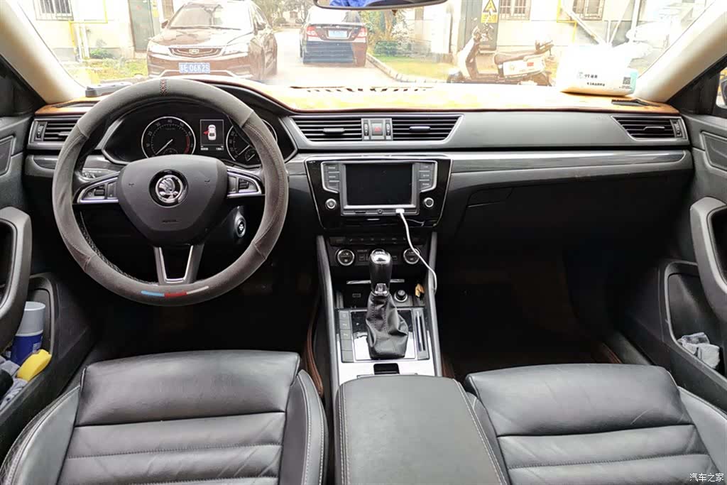 Skoda Superb, 2016 12