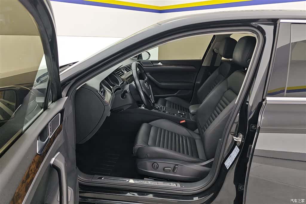Volkswagen Magotan, 2019 9