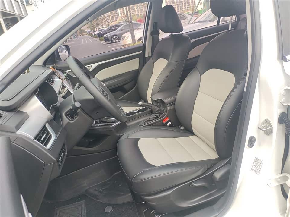 Geely Vision
