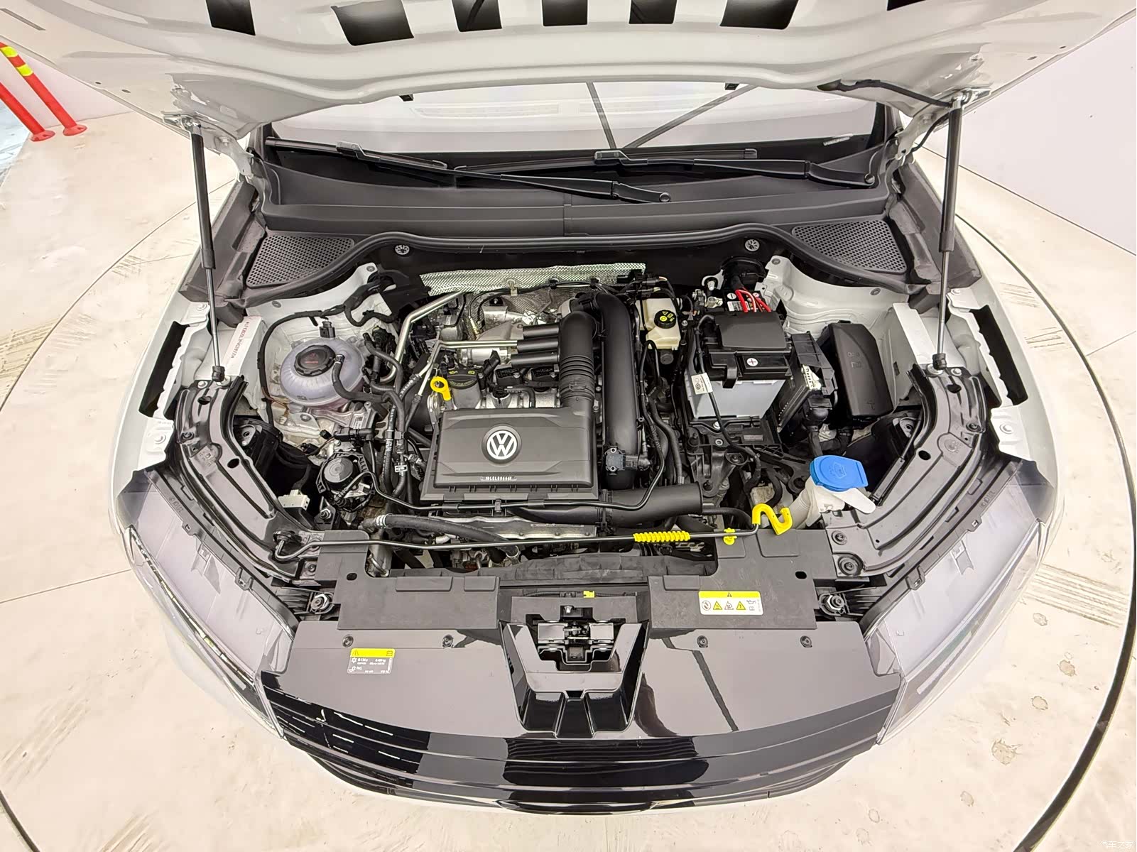Jetta VS7, 2023 8