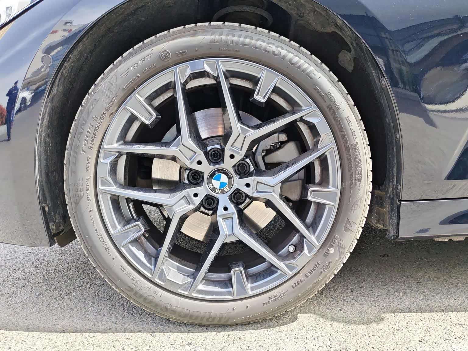 BMW 3 Series, 2025 10