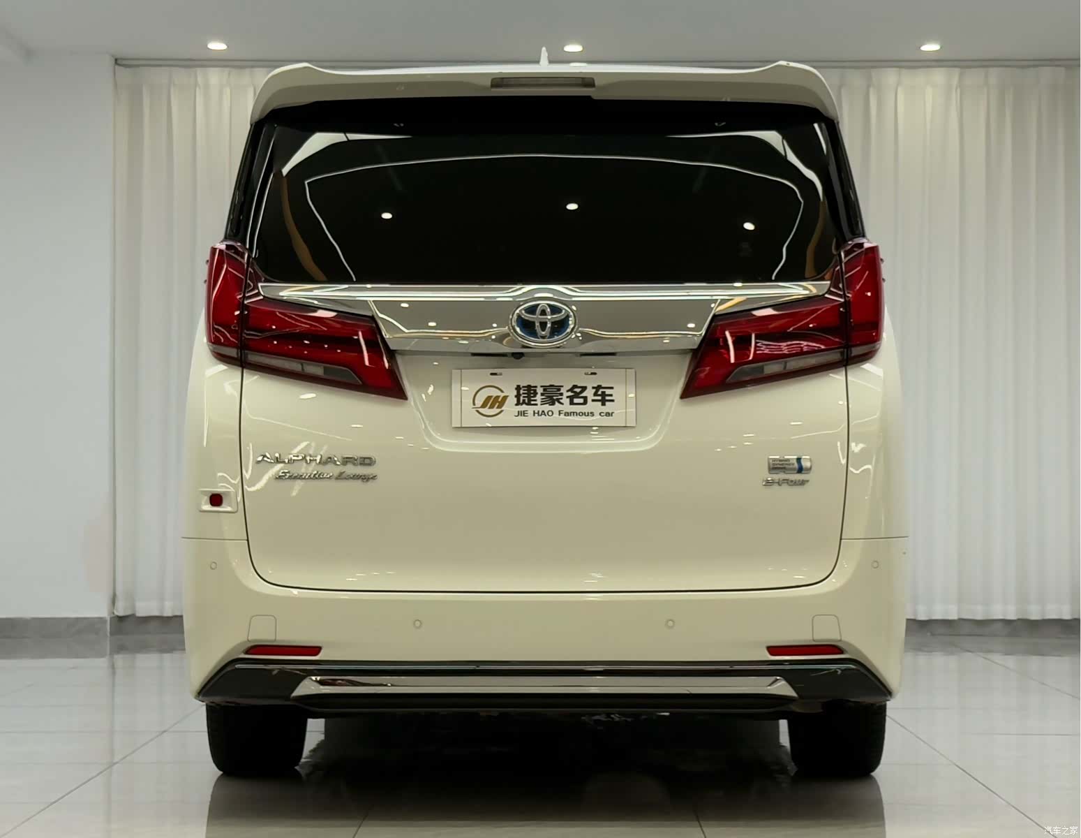 Toyota Alphard, 2021 16