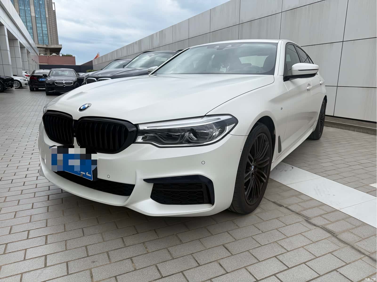 BMW 5 Series, 2020 1