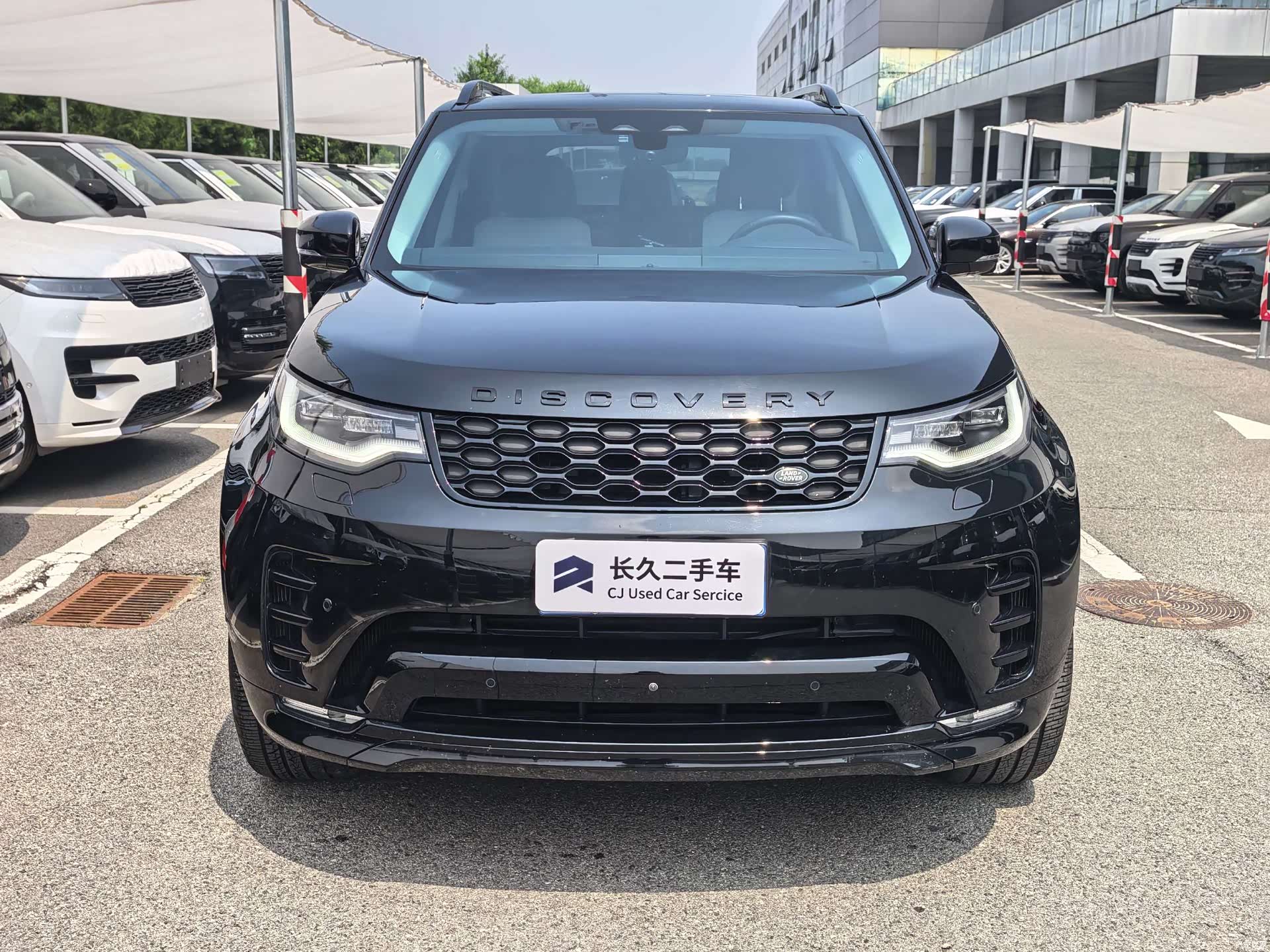 Land Rover Discovery, 2024 3