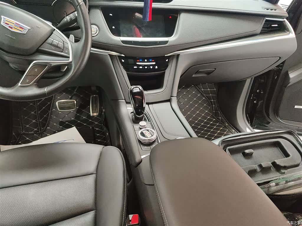 Cadillac XT5, 2024 14