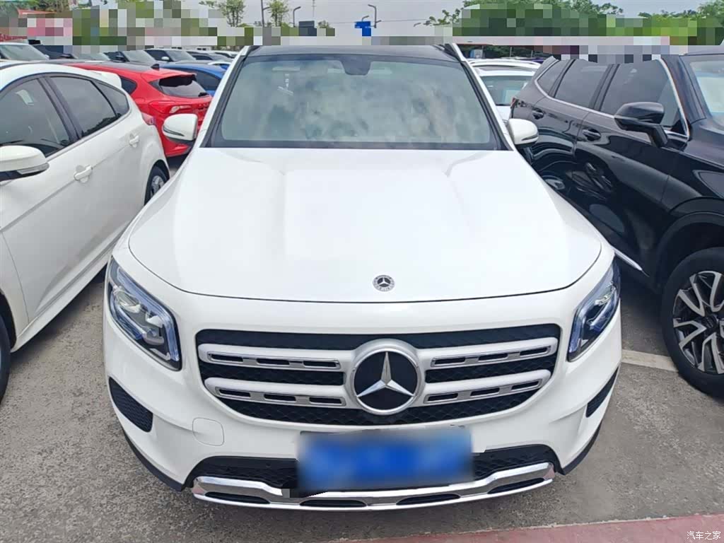 Mercedes-Benz GLB, 2023 3