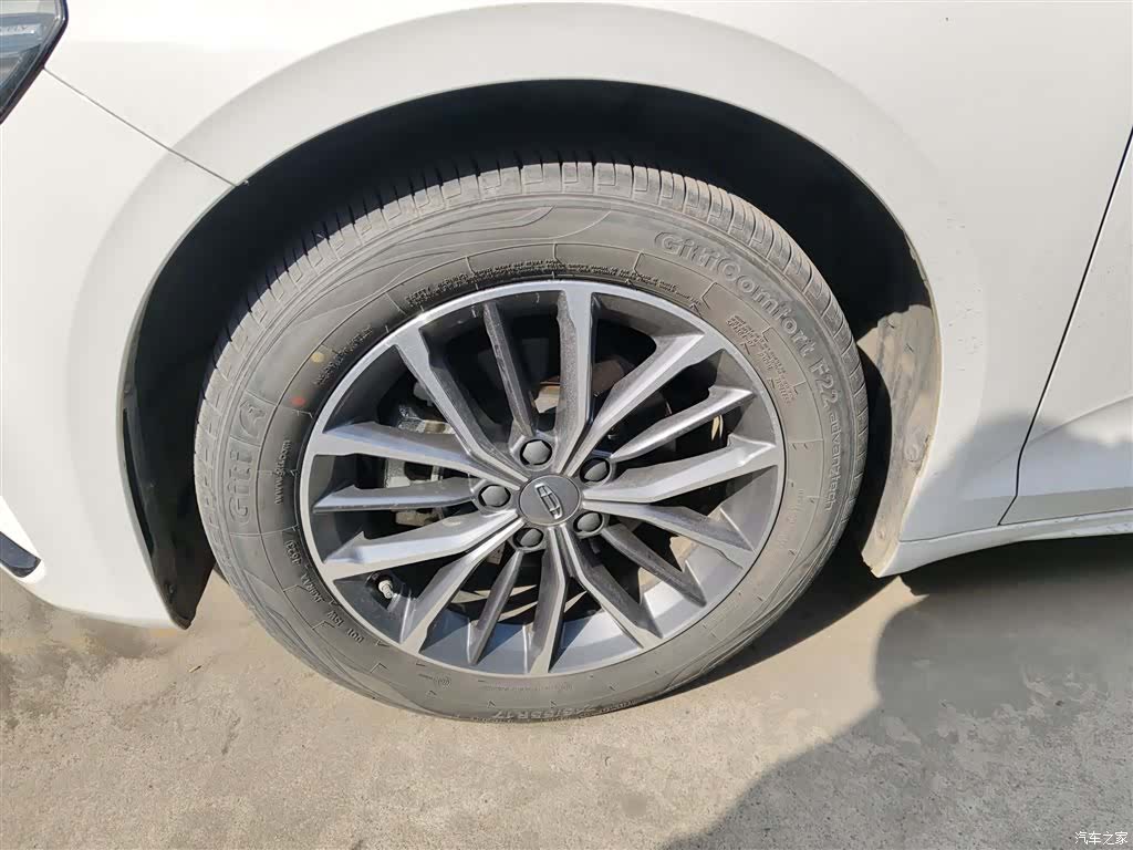 Geely Preface, 2024 23