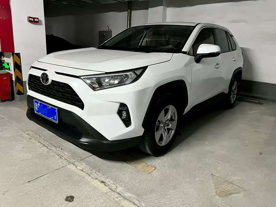 Toyota RAV4 Rongfang