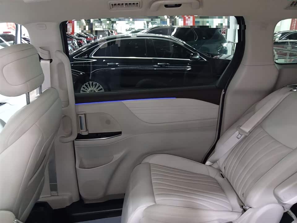 JAC Refine Ruifeng RF8 PHEV
