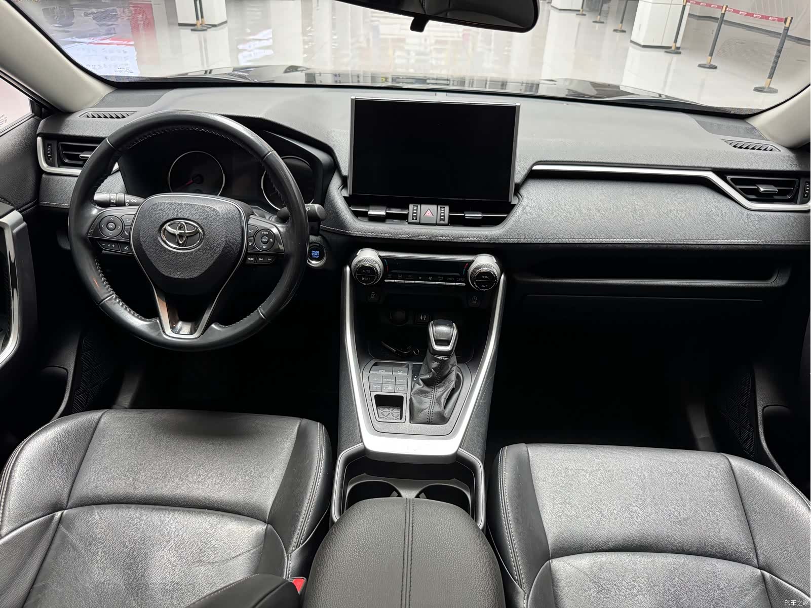 Toyota Wildlander, 2021 15
