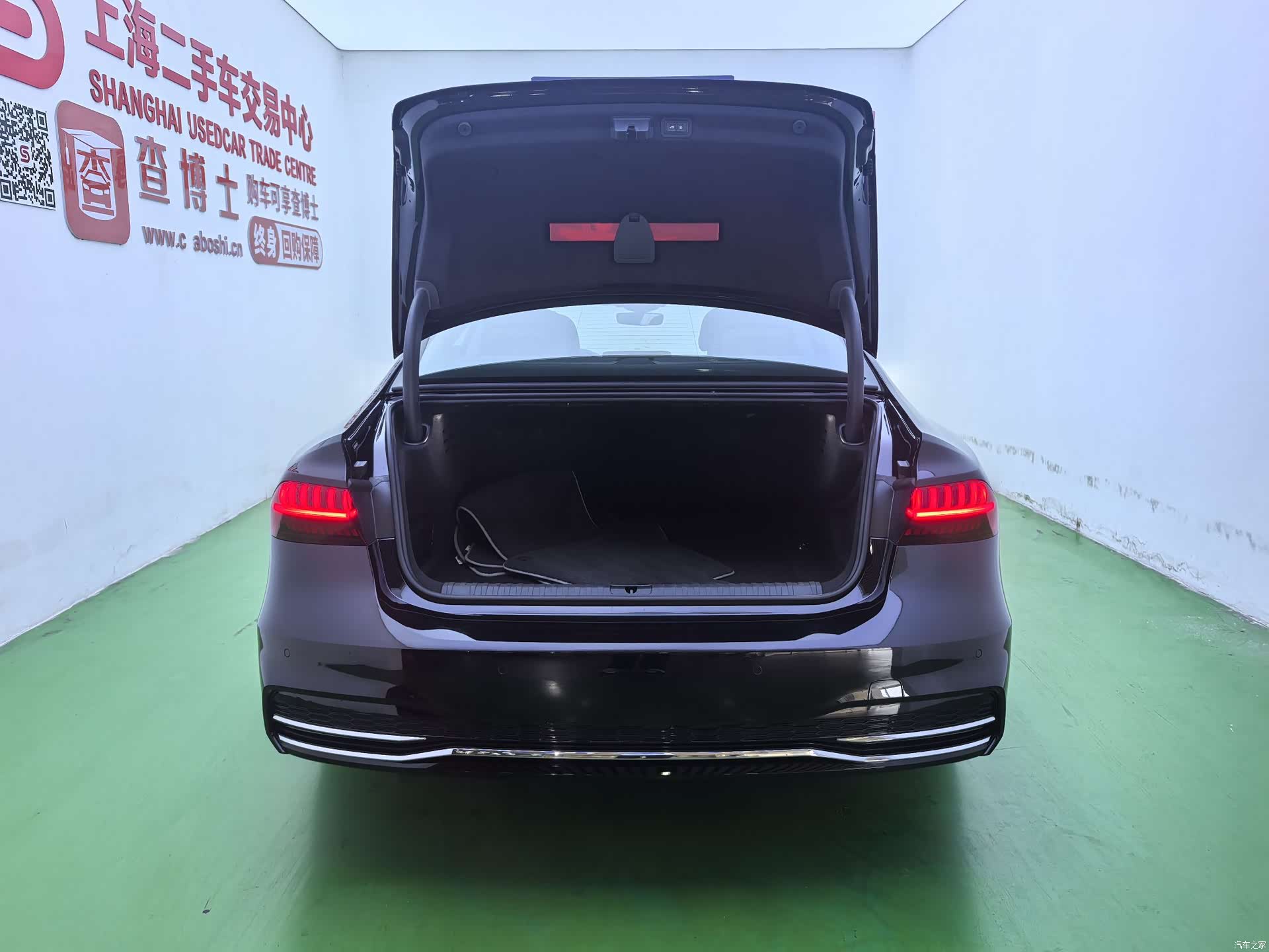 Audi A7L, 2024 17